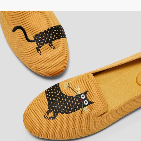 VIVAIA Audrey Yellow Cat Embroidered Loafers (8) - Picture 4 of 8